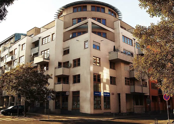 Praha 5, 150 00 Randova 1, Ceska Republika